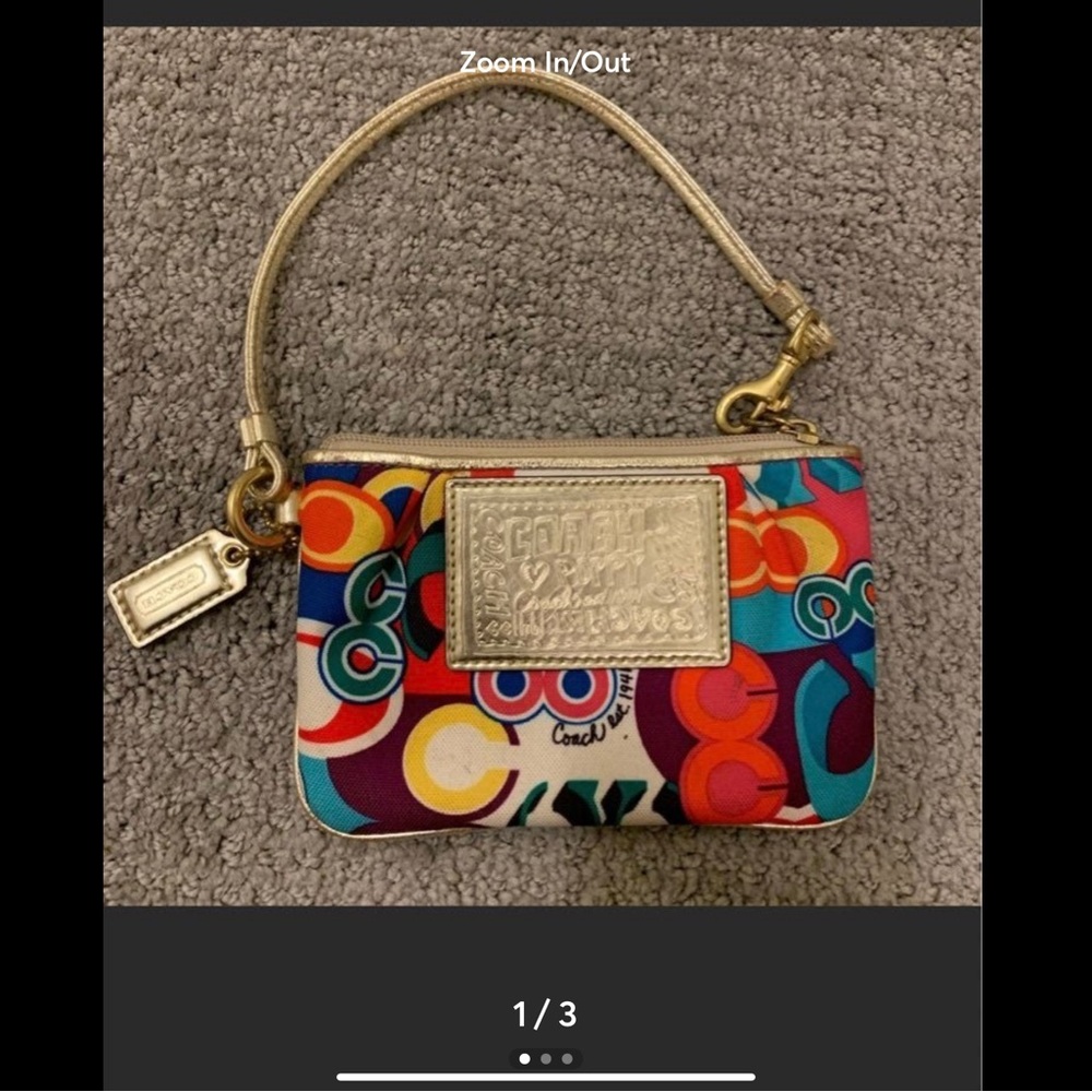 Coach Poppy Limited Edition Wristlet - Picture 5 of 6